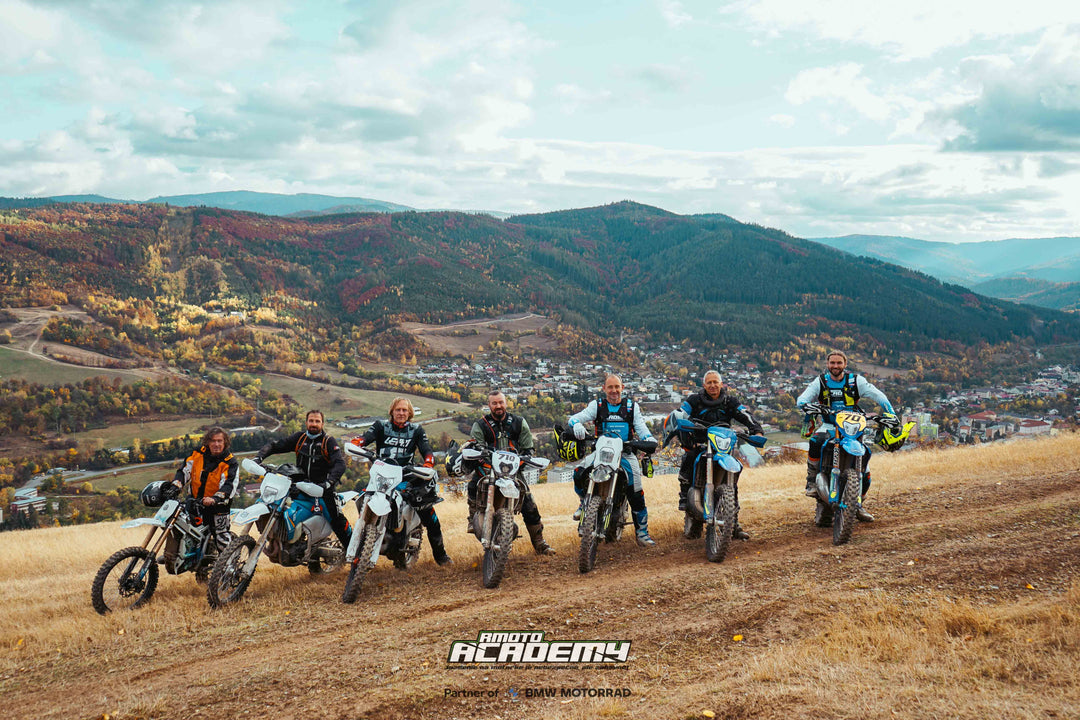 Jesenné enduro, nádherná príroda a skvelá partia